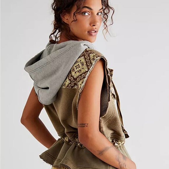 Free People We The Free Hooded Vest Jacket - Picture 14 of 14